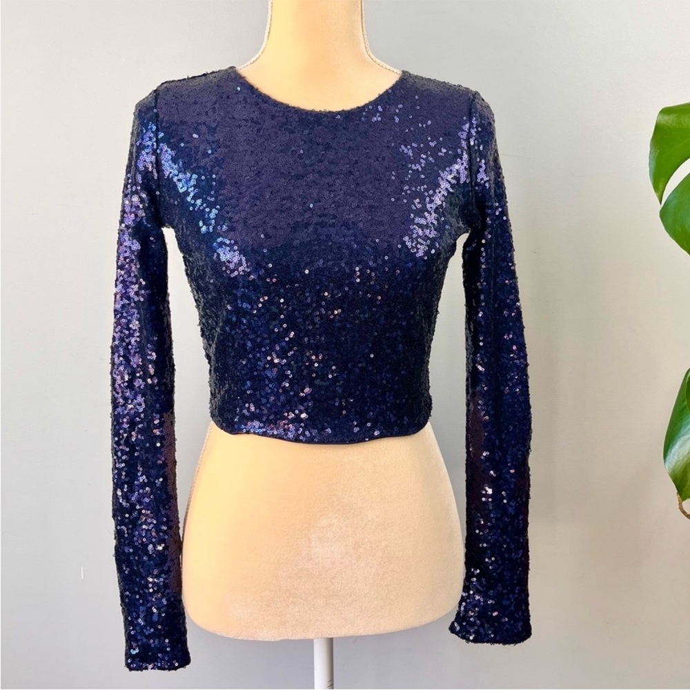 NWT Revamped Navy Blue Sequenced Long Sleeve Zip Crop Top Size Small